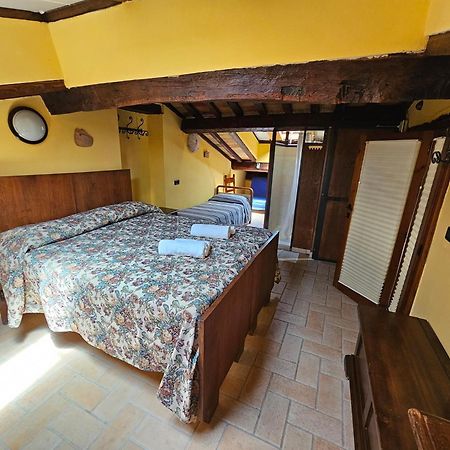 Agriturismo Ca Serrantonio - Ferri Appartamento Rossini Урбанія Екстер'єр фото